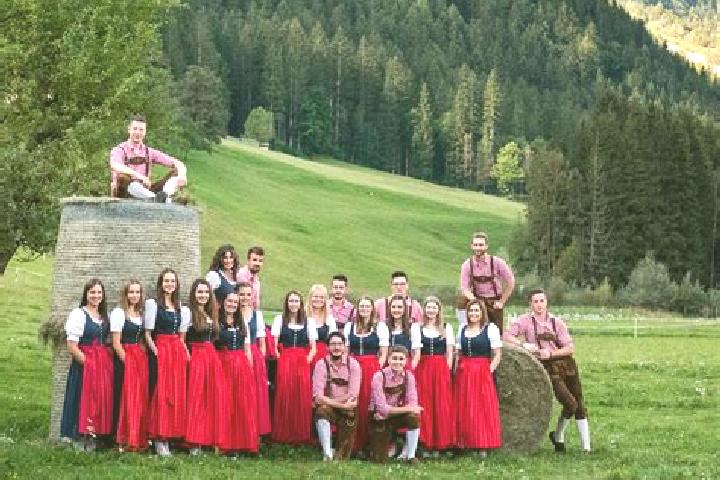 Escorts Niedernsill, Austria — Local Companions