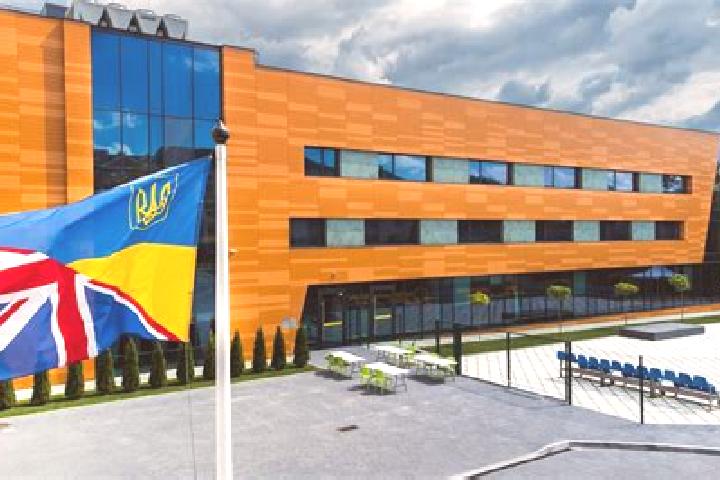Escorts Niegoslawice, Poland — Local Companions