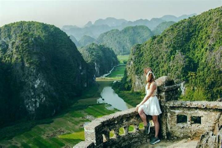Escorts Ninh Binh, Vietnam — Local Companions