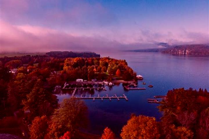 Escorts North Bennington, United States — Local Companions