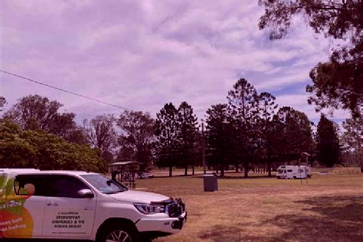 Escorts North Maclean, Australia — Local Companions