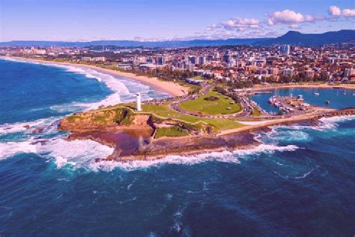 Escorts North Wollongong, Australia — Local Companions