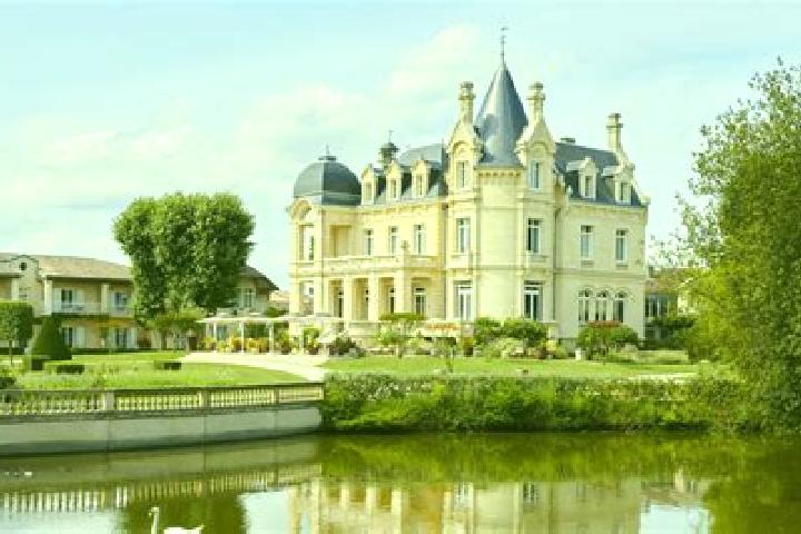 Escorts Nouvion, France — Local Companions