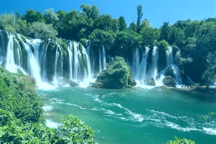 Escorts Novo Selo, Bosnia and Herzegovina — Local Companions