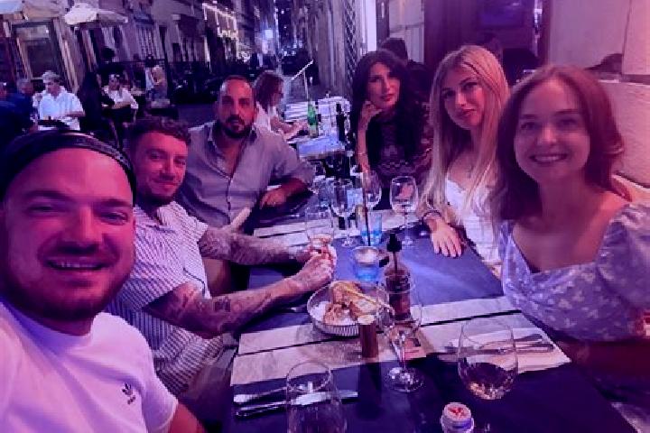 Escorts Nule, Italy — Local Companions