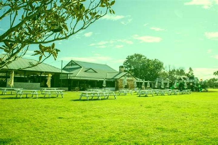 Escorts Nulkaba, Australia — Local Companions
