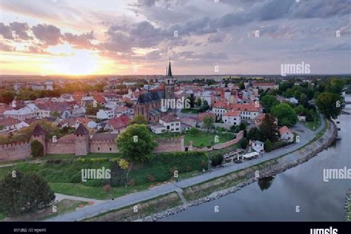 Escorts Nymburk, Czech Republic — Local Companions