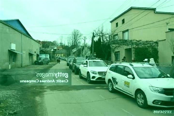 Escorts Nyzhnie Solotvyno, Ukraine — Local Companions