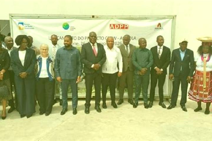 Escorts Nzagi, Angola — Local Companions