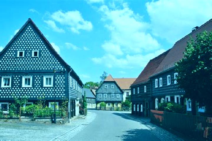 Escorts Obercunnersdorf, Germany — Local Companions