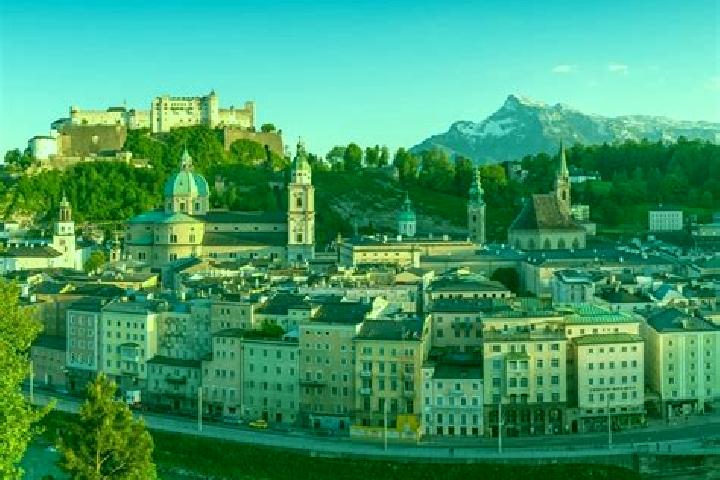 Escorts Oberneuberg, Austria — Local Companions