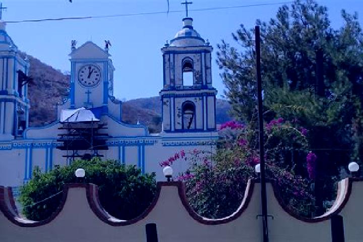 Escorts Ocotequila, Mexico — Local Companions