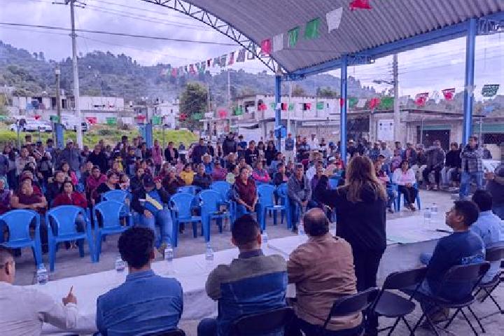 Escorts Ocoxaltepec, Mexico — Local Companions