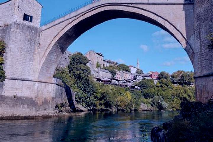 Escorts Odzak, Bosnia and Herzegovina — Local Companions