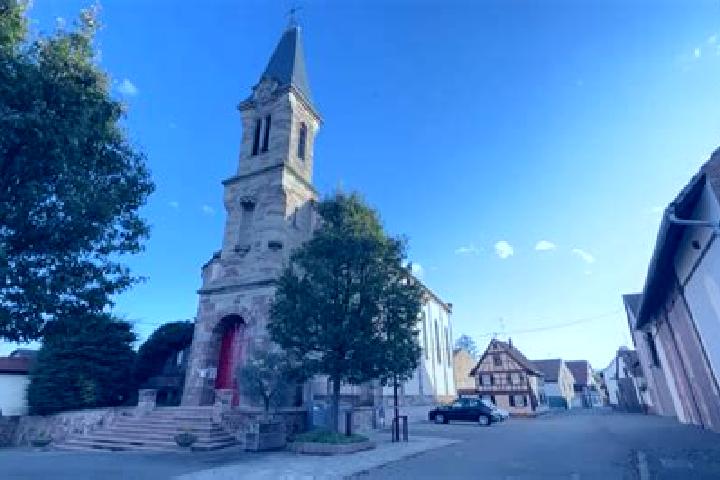 Escorts Offenheim, France — Local Companions