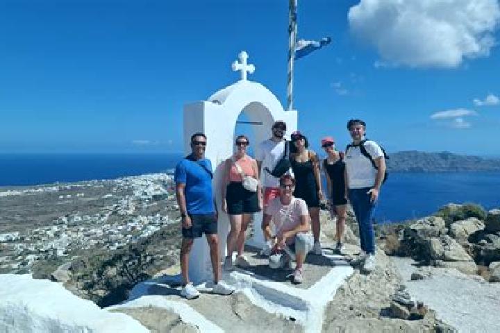 Escorts Oia, Portugal — Local Companions