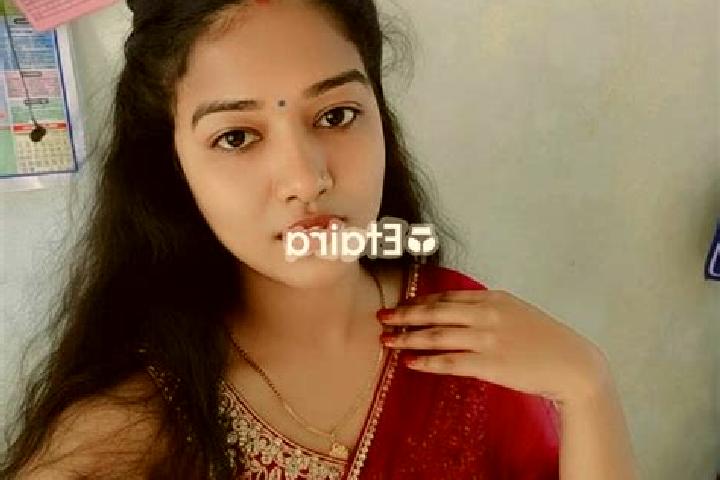 Escorts Oinam, India — Local Companions