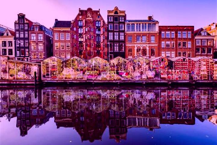 Escorts Oldeholtpade, Netherlands — Local Companions