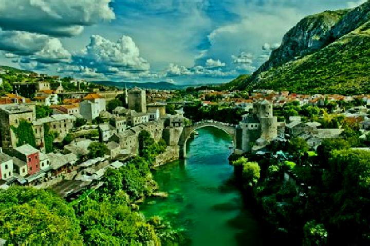 Escorts Omarska, Bosnia and Herzegovina — Local Companions