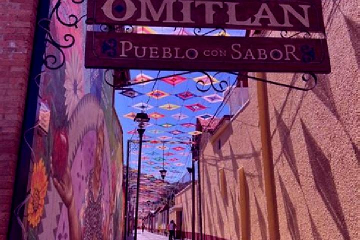 Escorts Omitlan, Mexico — Local Companions
