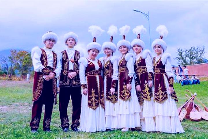 Escorts Oral, Kazakhstan — Local Companions