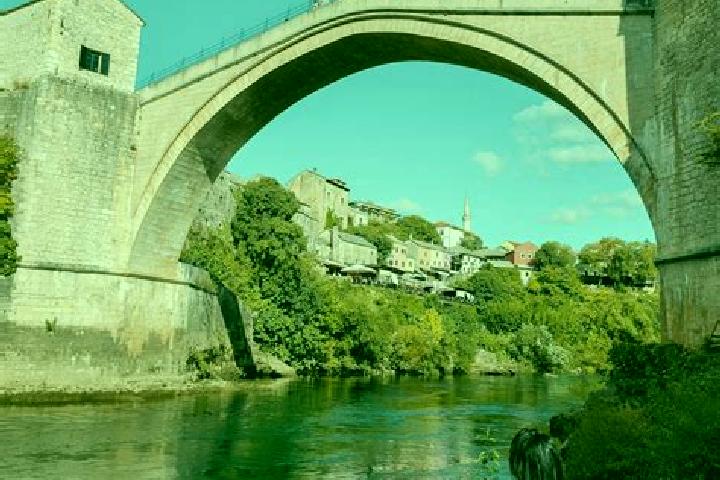 Escorts Orasje, Bosnia and Herzegovina — Local Companions
