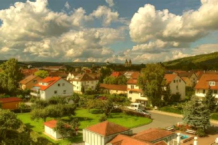 Escorts Orenhofen, Germany — Local Companions
