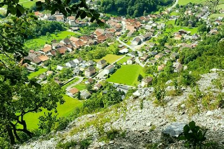Escorts Orvin, Switzerland — Local Companions