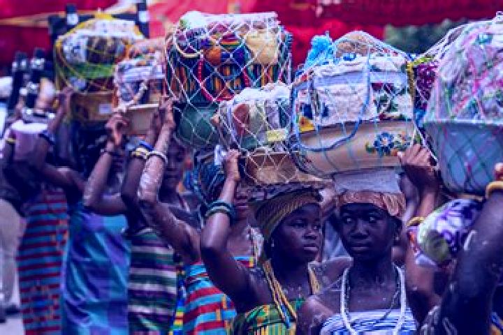 Escorts Oteoa I, Ivory Coast — Local Companions