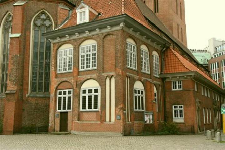 Escorts Ottenbuttel, Germany — Local Companions