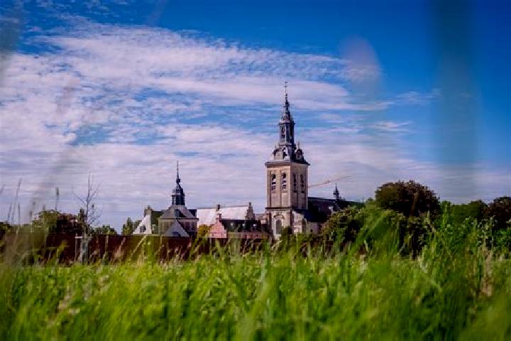 Escorts Oud-Heverlee, Belgium — Local Companions