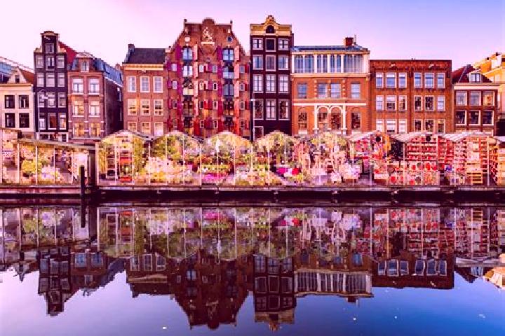 Escorts Oudehorne, Netherlands — Local Companions