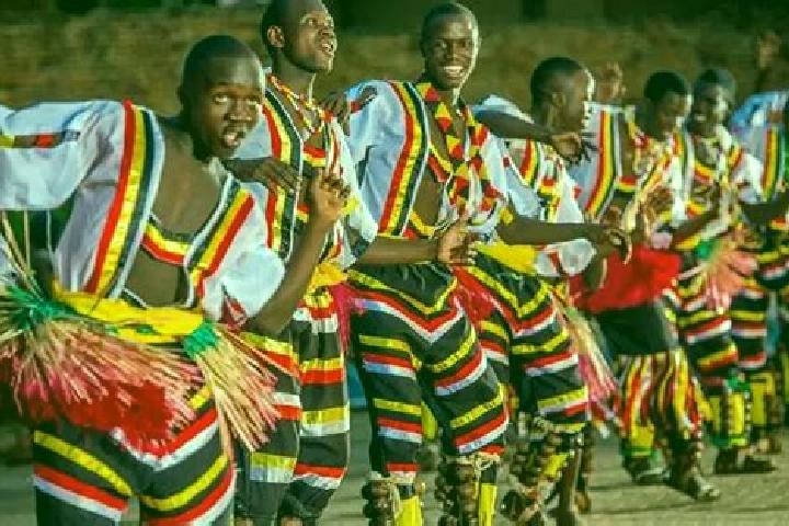 Escorts Pakwach, Uganda — Local Companions