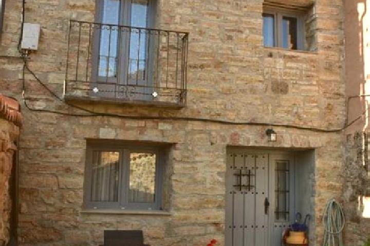 Escorts Palmaces de Jadraque, Spain — Local Companions