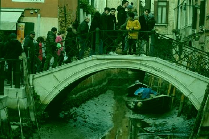 Escorts Pancarana, Italy — Local Companions