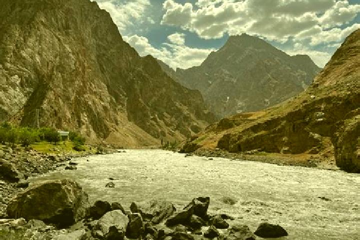 Escorts Panj, Tajikistan — Local Companions