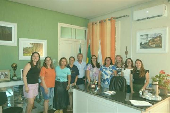 Escorts Pareci Novo, Brazil — Local Companions
