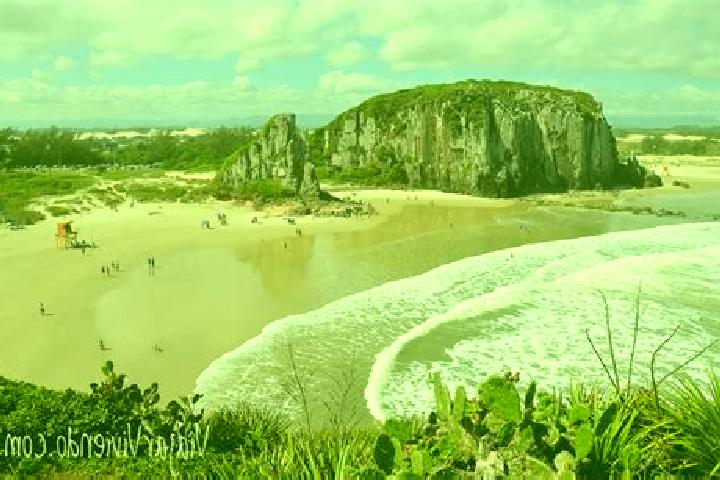 Escorts Passo de Torres, Brazil — Local Companions