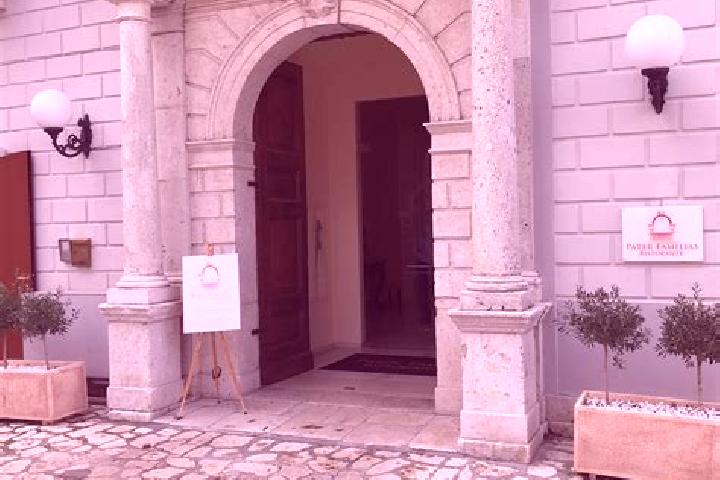 Escorts Paternopoli, Italy — Local Companions