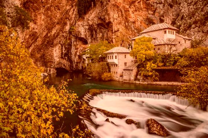Escorts Pazaric, Bosnia and Herzegovina — Local Companions
