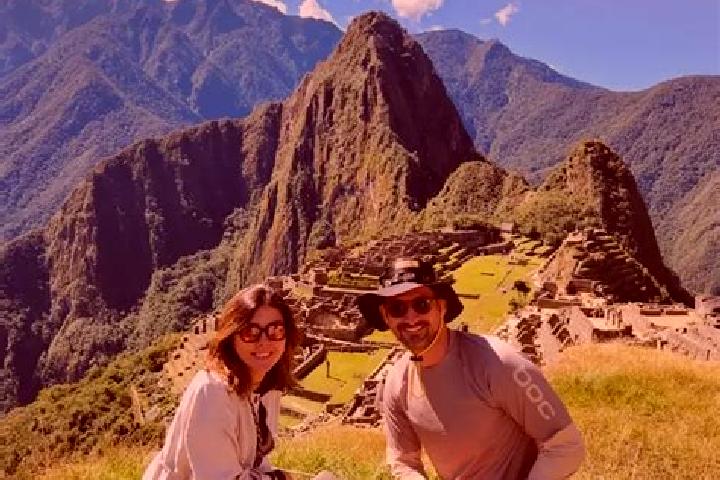 Escorts Pebas, Peru — Local Companions