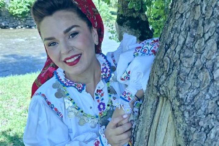 Escorts Pecica, Romania — Local Companions