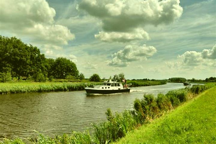 Escorts Peize, Netherlands — Local Companions