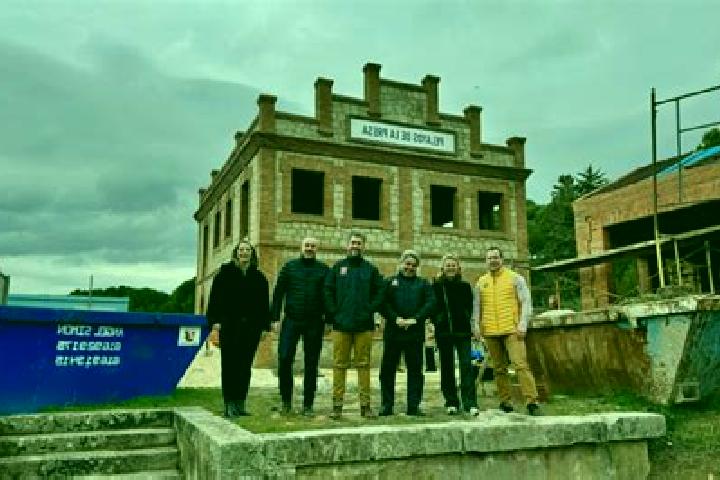 Escorts Pelayos de la Presa, Spain — Local Companions