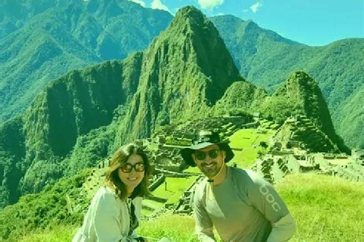 Escorts Pelejo, Peru — Local Companions