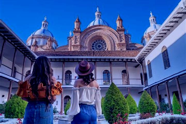 Escorts Pelileo Grande, Ecuador — Local Companions