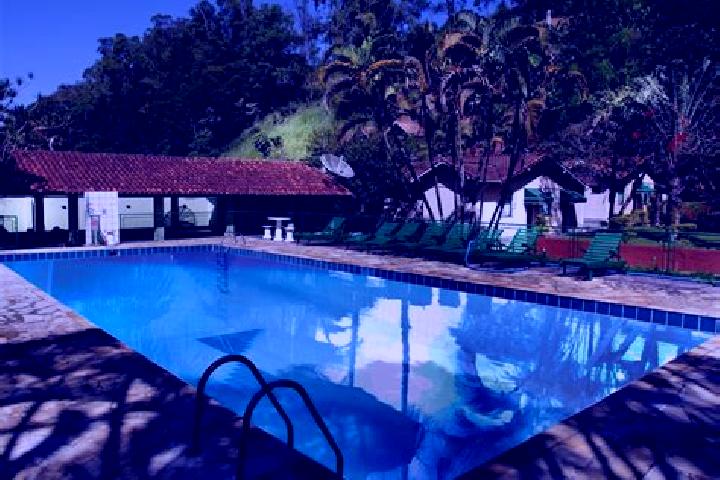 Escorts Penedo, Brazil — Local Companions