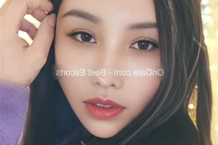 Escorts Pengshi, China — Local Companions