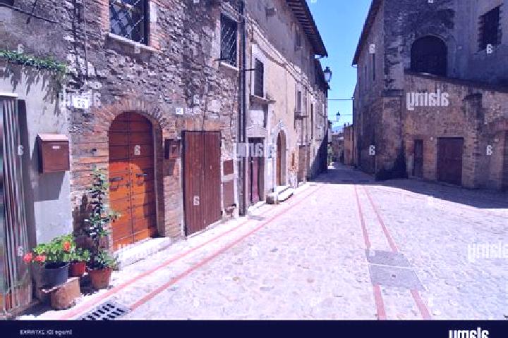 Escorts Penna, Italy — Local Companions
