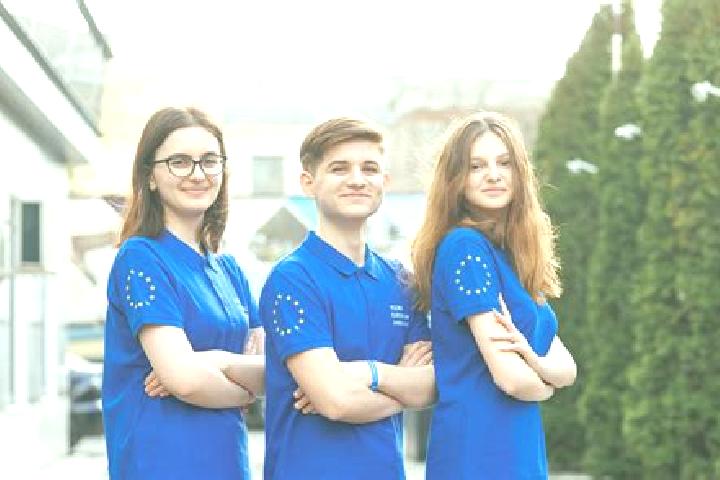 Escorts Pervomaisc, Moldova — Local Companions